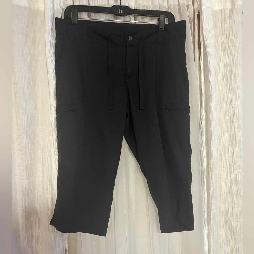 Magellan Outdoors Women's Black Pants